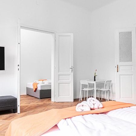 Joyful Apartments At Superb Location Near Akh Hospital Viena Exterior foto