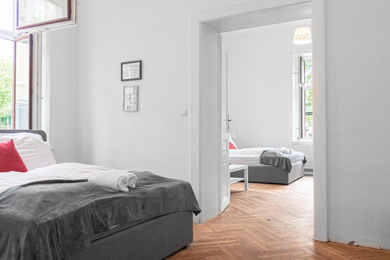 Joyful Apartments At Superb Location Near Akh Hospital Viena Exterior foto