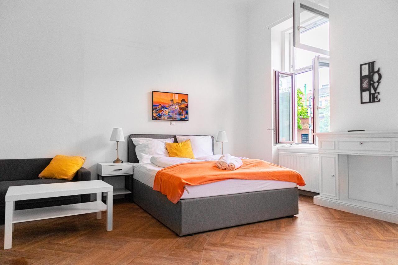 Joyful Apartments At Superb Location Near Akh Hospital Viena Exterior foto